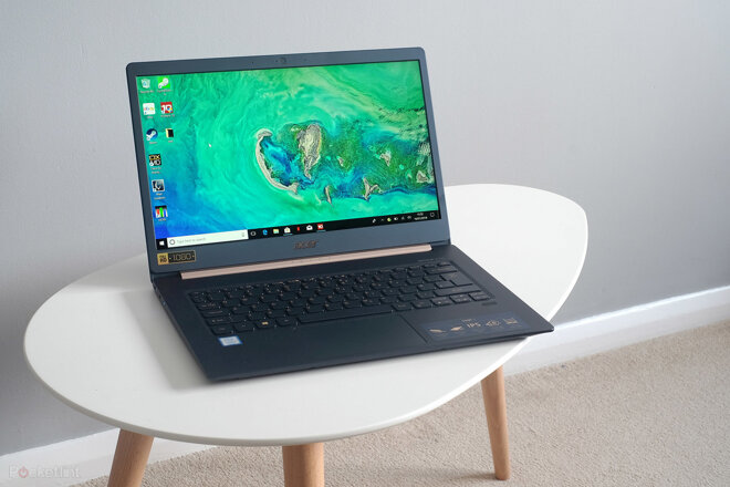 Acer Swift 5 có tính ứng dụng cao cho người thường xuyên di chuyển