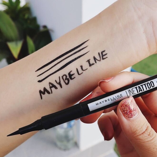 Bút kẻ mắt Maybelline Line Tattoo High Impact Liner