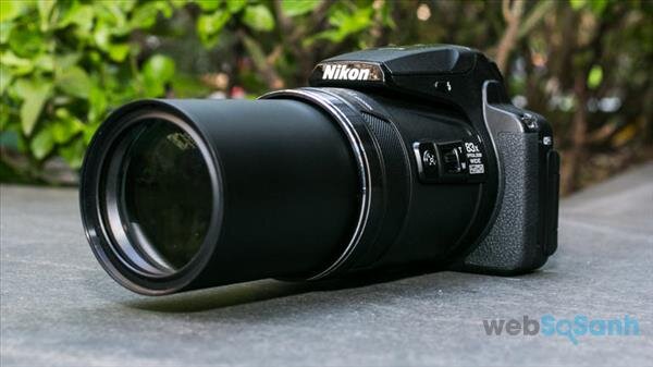 Máy ảnh Nikon siêu Zoom