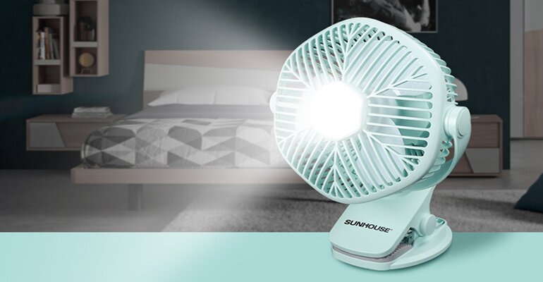 Giá quạt sạc điện Sunhouse SHD7111 khá hợp lý quạt tích điện Sunhouse SHD7111