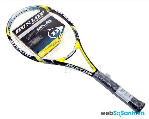 Vợt tennis Dunlop Aerogel 4D 500 là một trong những cây vợt lai đặc trưng