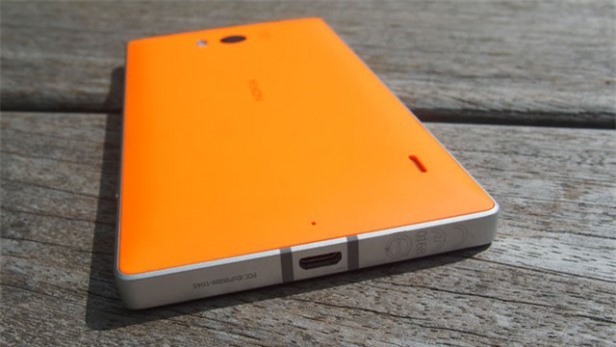 Nokia Lumia 930 15