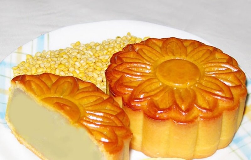 Bánh Trung thu Givral 2025: Giá bán & 5 vị được yêu thích hiện nay