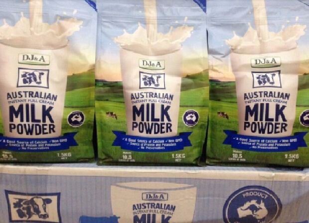 Sữa tươi dạng bột nguyên kem DJ & A NON GMO của Úc