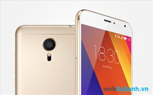 Meizu MX5 đi kèm với một máy ảnh chính 20,7MP phía sau, ống kính khẩu F/2.2,