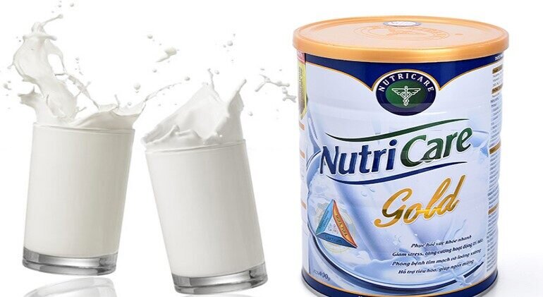 Sữa Nutricare Gold được uống hằng ngày sẽ giúp cơ thể khỏe mạnh và phòng ngừa loãng xương