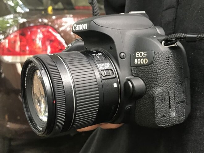 Dòng Canon EOS 800D gây ấn tượng với người dùng 