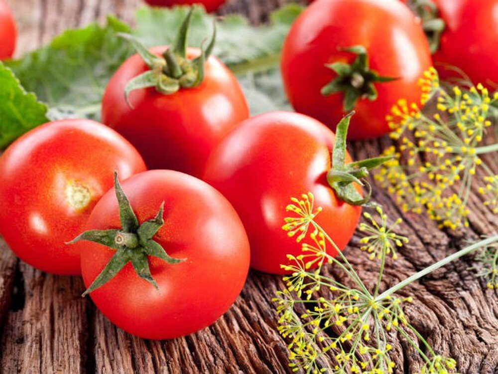 Lợi ích toàn diện của cà chua được dùng làm mặt nạ dưỡng da cho bà bầu tự nhiên