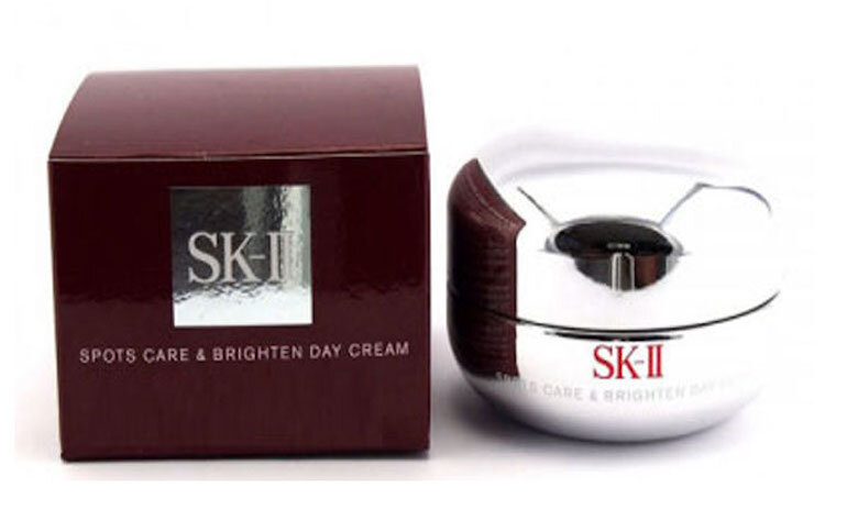 Kem dưỡng da ban ngày SK-II Whitening Spots Care & Brighten Day Cream
