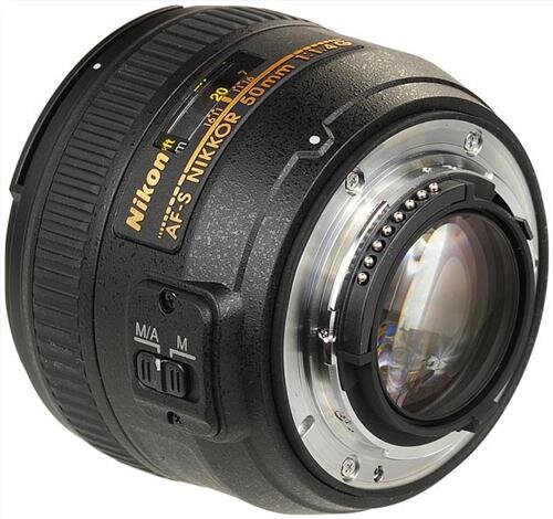 ống kính nikon giá rẻ