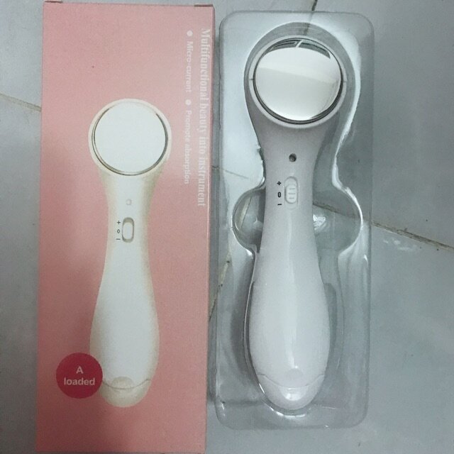 review máy massage mặt ion 