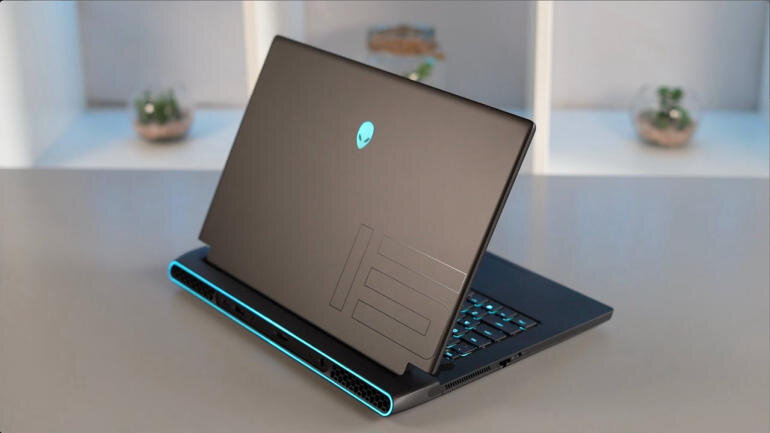 laptop Dell Alienware M15 R5