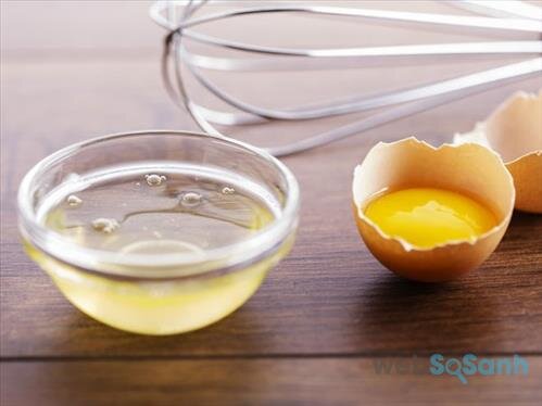 Sử dụng lòng trắng trứng và nước chanh để thu nhỏ lỗ chân lông