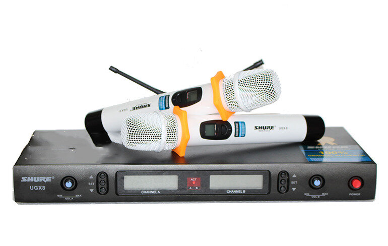 Micro không dây Ugx8 có hình dáng bắt mắt, sang trọng