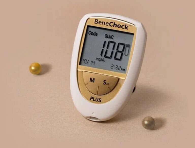 Máy đo đường huyết 3 trong 1 Benecheck Plus - Máy đo đường huyết giá bao nhiêu?