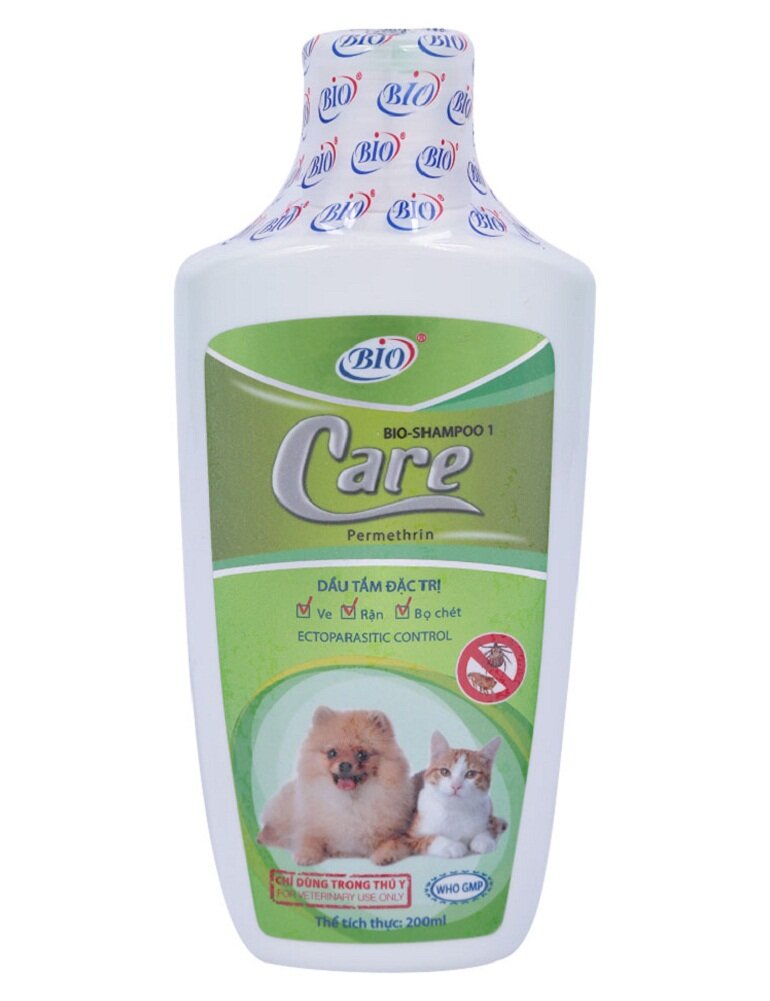 Bio Care flea and tick shampoo for cats