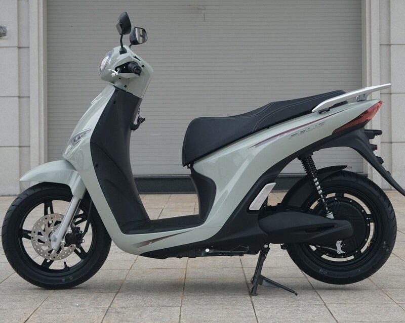 Xe máy điện VinFast Feliz 2025 trình làng, đẹp tựa SH125i, đi tới 262 km/lần sạc