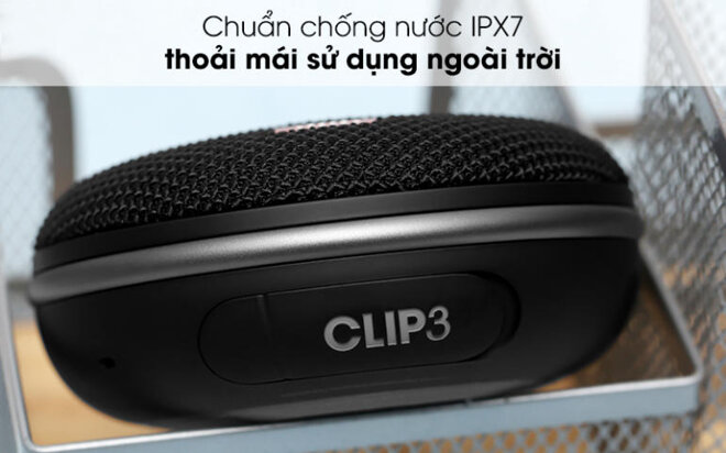 Khả năng kháng nước IPX7 vượt trội trên JBL clip 3