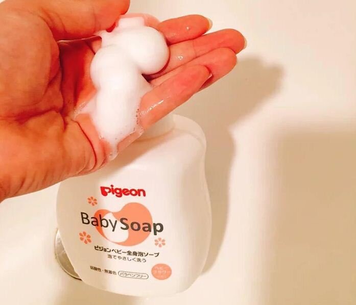 Kết cấu, thành phần, mùi hương sữa tắm Pigeon Baby Soap