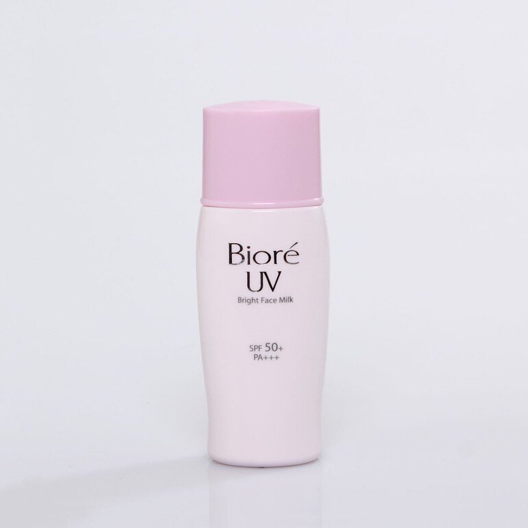 Kem chống nắng Biore UV Bright Face Milk SPF 50+ PA+++