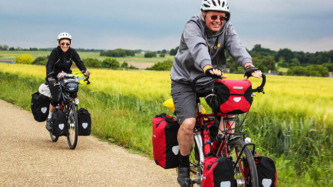 Touring bike