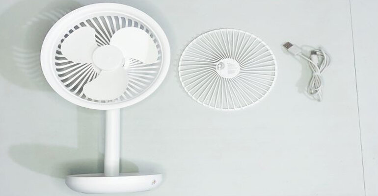 Giá quạt Xiaomi Solove F5 khá rẻ Quạt tích điện Xiaomi Solove F5