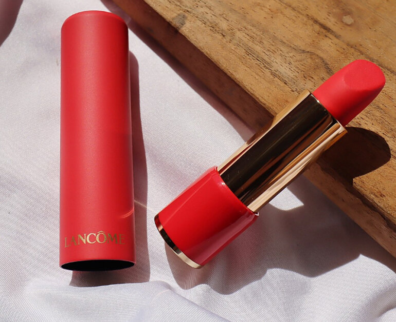 Lancome L’Absolu Rouge Drama Matte