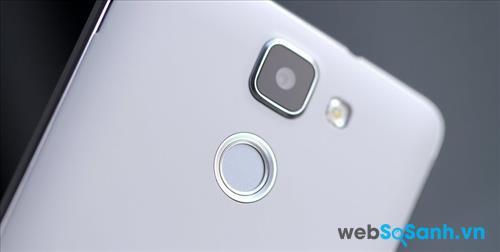 Nexus 6 (2015) sẽ được cài đặt bao gồm một máy quét vân tay tròn giống như trên Mlais M7.