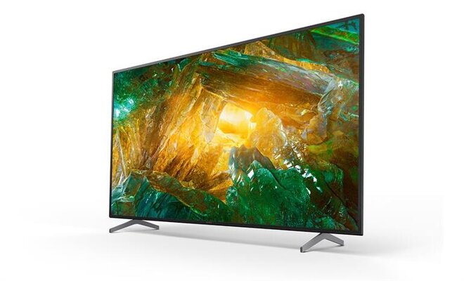 Tivi Sony 4k 75 inch sở hữu màn hình siêu mỏng cùng viền đen bao quanh vô cùng ấn tượng.