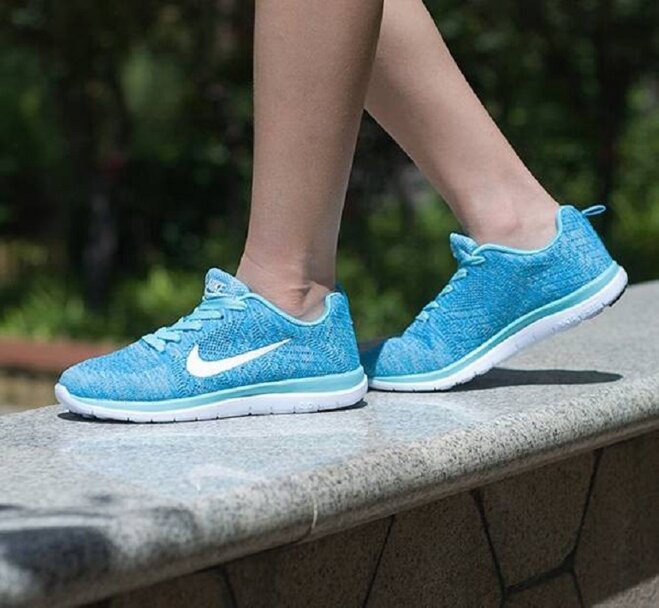 giày thể thao nữ nike chính hãng