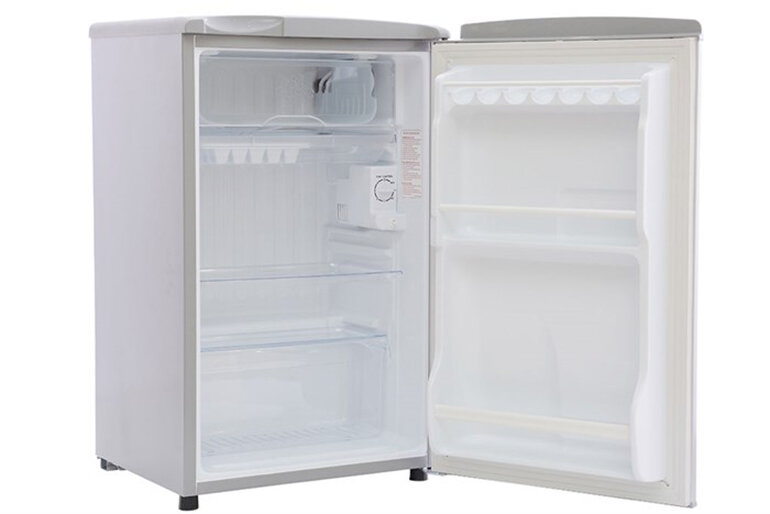 Tủ lạnh mini với thiết kế đơn giản, nhỏ gọn