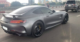Lần đầu chạm mặt siêu phẩm Mercedes-AMG GT R 2020 trên phố Sài Thành
