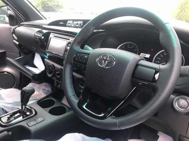 Toyota Hilux giống Tacoma tiếp tục ra mắt Đông Nam Á - Ảnh 3.