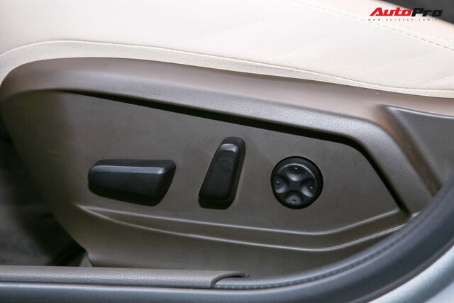 VinFast Lux A2.0 - Xe Việt dùng nền tảng BMW với tầm giá Toyota Camry - Ảnh 12.