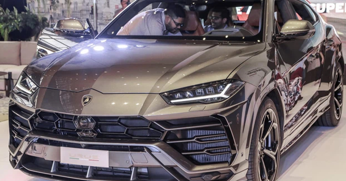 Siêu SUV Lamborghini Urus ra mắt tại Malaysia, giá khoảng  USD |  