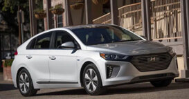 Đấu Toyota Prius Prime, Hyundai Ioniq 2018 thêm bản Plug-in Hybrid với giá rẻ hơn