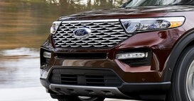 So sánh Ford Explorer 2020 với đời cũ: Cuộc lột xác đáng chờ đợi