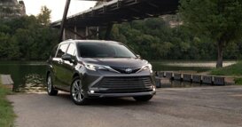 Toyota Sienna 2021 - Minivan nhưng lại "mê" dáng vóc thể thao và táo bạo của SUV