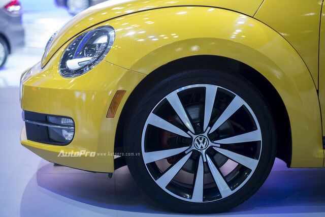 Volkswagen trưng bày Beetle 2016 phiên bản thường nhưng dán tem Dune - Ảnh 6.