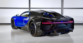 Bugatti Chiron Sport đầu tiên xanh biếc đã tới tay dân chơi Ả-rập