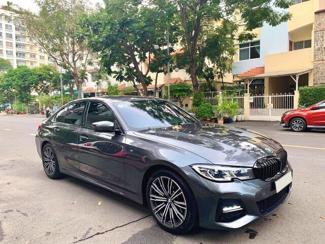 Vừa bỏ 300 triệu nâng cấp, chủ nhân BMW 330i M Sport 2020 bán lại xe chỉ sau 1.000 km - Ảnh 1.