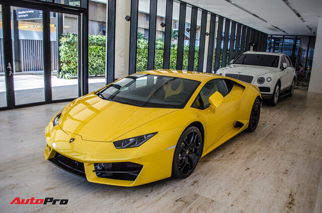 Khám phá showroom Lamborghini và Bentley chính hãng chuẩn bị khai trương tại Sài Gòn - Ảnh 2.