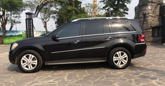 SUV hạng sang Mercedes-Benz GL450 rẻ hơn Toyota Fortuner gần 200 triệu đồng sau 11 năm tuổi