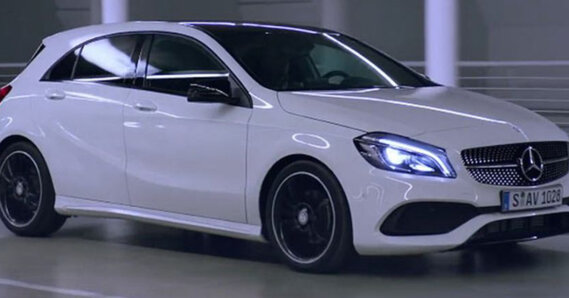 Mercedes-Benz A200 xuất hiện đầy lôi cuốn trong một quảng cáo tại Anh