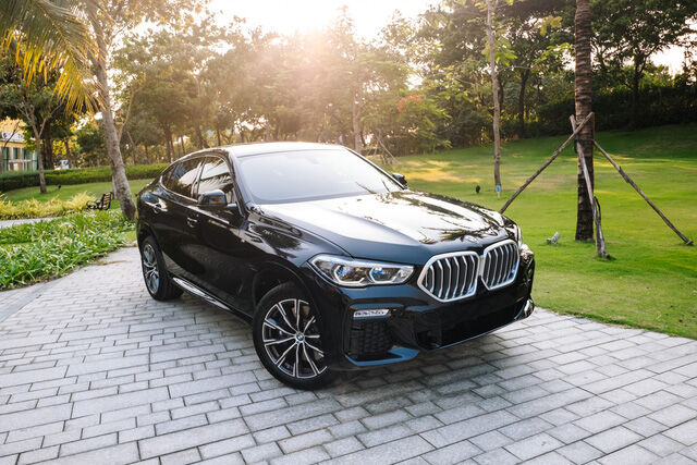 Xe chơi BMW X6 2020 giá hơn 4,8 tỷ đồng tại Việt Nam: Cao hơn đời cũ gần 1 tỷ đồng, tham vọng đối đầu Mercedes GLE Coupe - Ảnh 1.