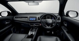 Honda HR-V RS sở hữu cabin phủ đen huyền bí thay vì tông màu trắng ngà nhã nhặn