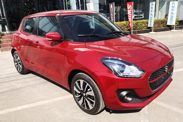 Suzuki Swift giảm giá sốc tại Việt Nam trước cơn bão tăng giá năm 2020 - Ảnh 1.
