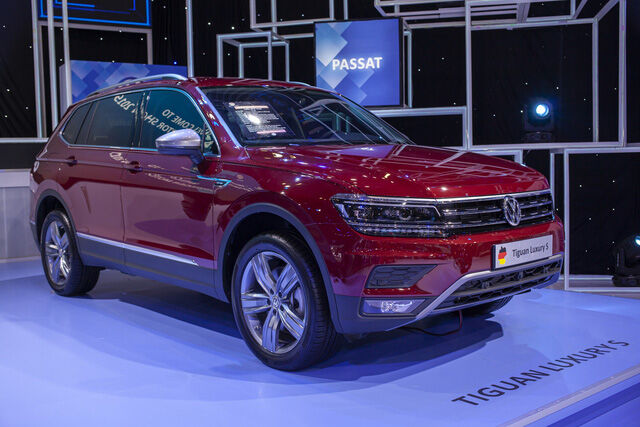 Ra mắt VW Tiguan Allspace Luxury S giá 1,869 tỷ đồng - Xe Đức tiệm cận hạng sang cho khách Việt - Ảnh 1.