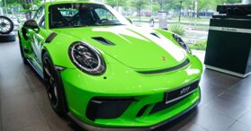 Cận cảnh 'hàng khủng' Porsche 911 GT3 RS màu xanh lá độc nhất Việt Nam, sở hữu một trang bị đắt hơn cả Mitsubishi Xpander