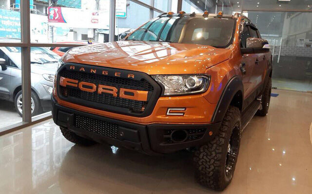 Trong khi Ranger tăng giá, những mẫu xe Ford khác vẫn giảm giá mạnh - Ảnh 1.